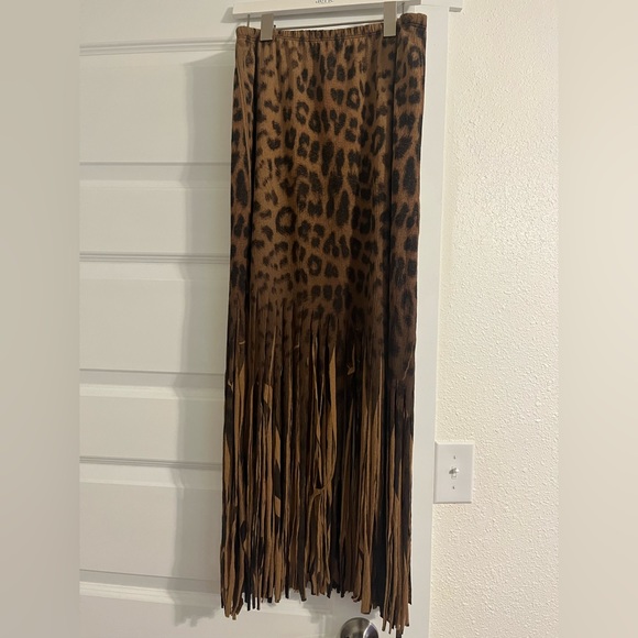 Cheetah Print Skirt - Picture 1 of 3